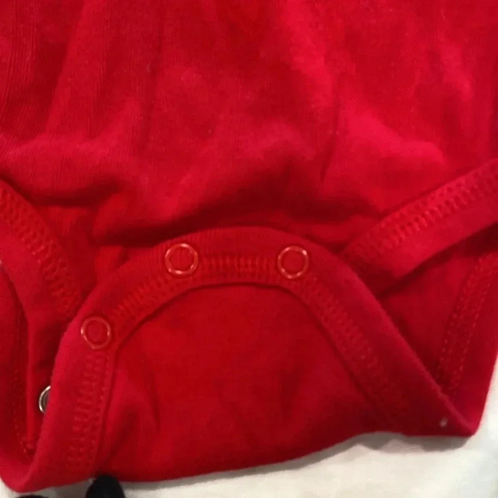 Just one you made by Carter’s Christmas set size 6 months